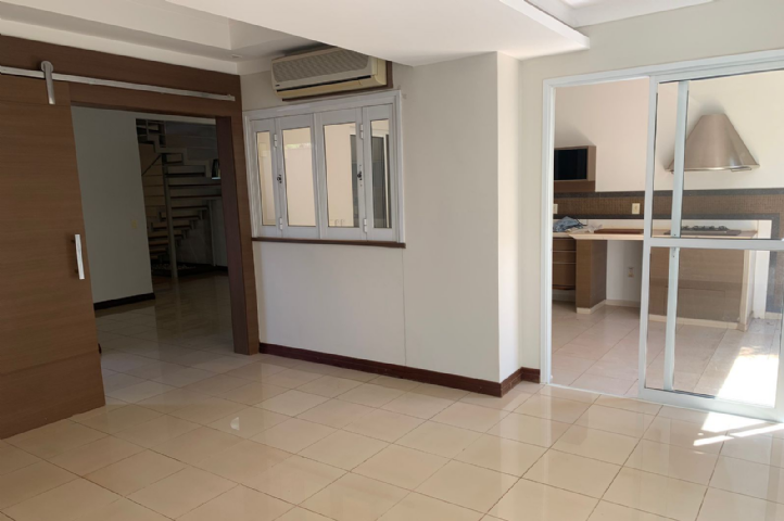 Cris Rodrigues Consultora Imobiliária